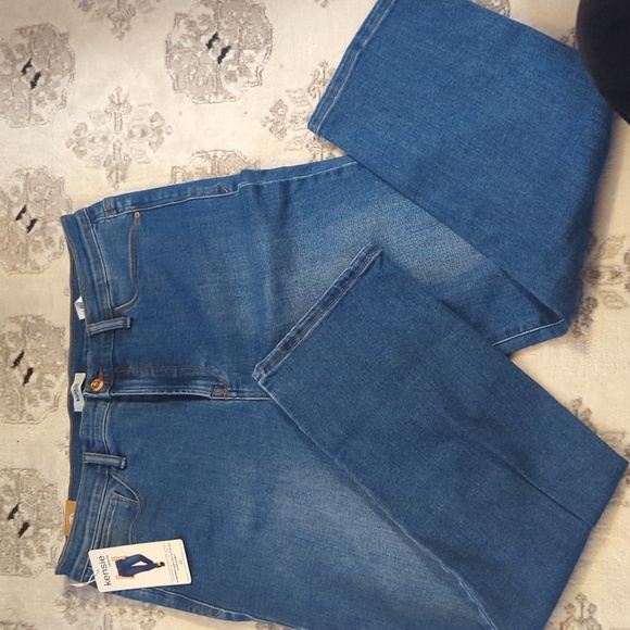 Sz 14 Kensie mid rise straight leg jeans - Picture 2 of 6